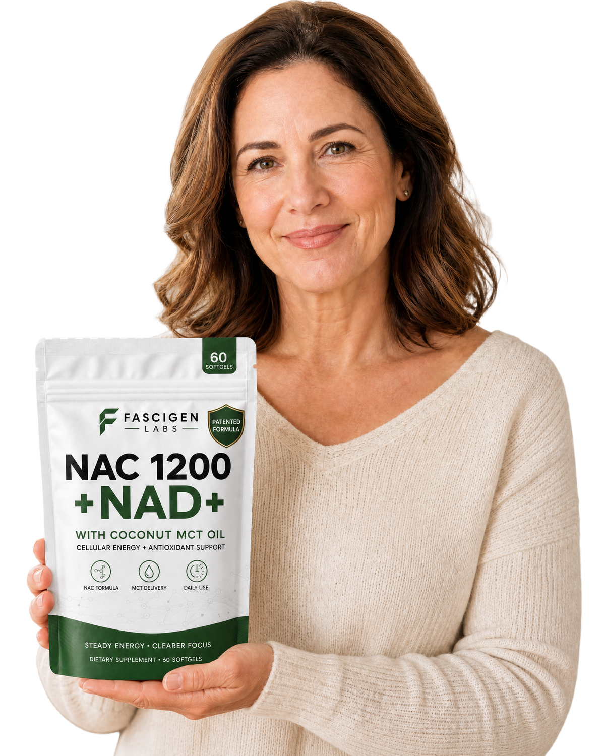 Smiling Fascigen customer holding a NAC 600 + NAD+ pouch
